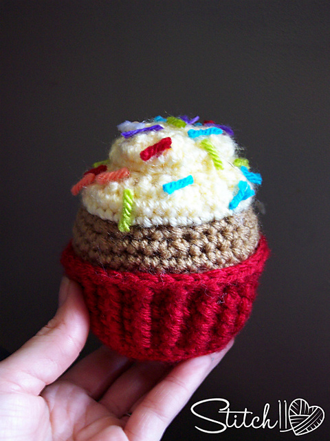 Download Fiber Flux: Crochet Cupcakes...12 Delicious Patterns