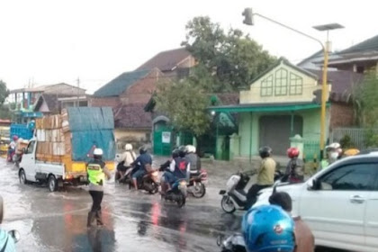Akses utama Surabaya - Probolinggo di jalan tembokrejo Pasuruan kembali di buka