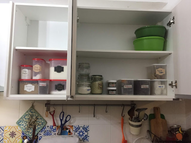 kitchen cabinet