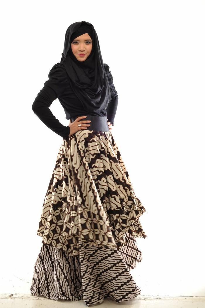 30 Model Baju  Batik Muslim Terbaru 2022