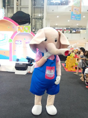 boneka gajah di aku dan ayah happy days out lampung