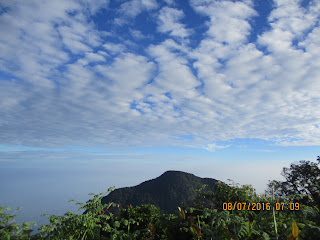 Salak 2 dari puncak 1 gunung Salak