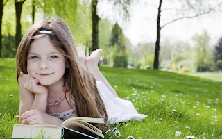 Cute Little Blue Eyes Girl Reading Book HD Wallpaper