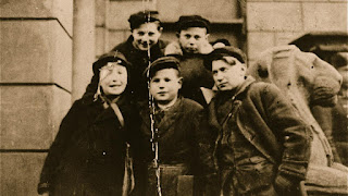 Little Heroes From The Warsaw Ghetto | Watch online Documentary films