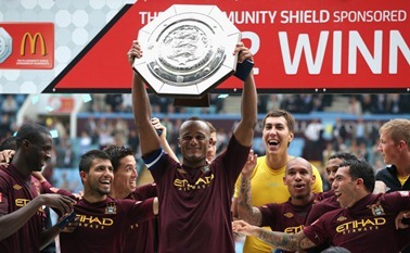 Community Shield manc (Zimbio)_thumb[2]