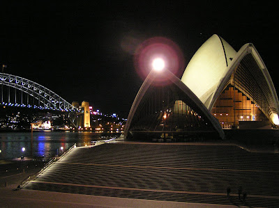 By E.V.Pita 2004 / Sydney Opera House by night (Australia)