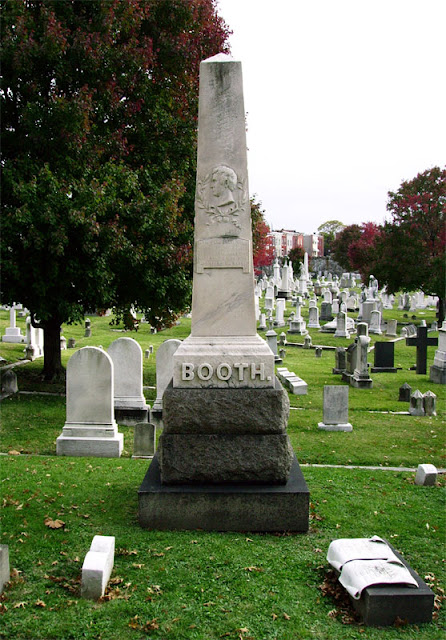 John Wilkes Booth Grave4