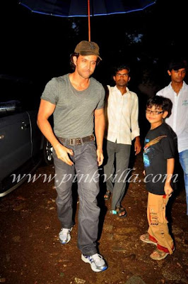 Hrithik Roshan & Farhan Akhtar On Mehboob Studio Pics