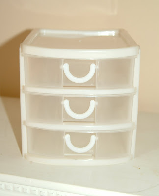 Makeup Storage Ideas on Have One Of Those  And I Keep Things For My Eyes In One  Foundation