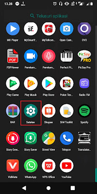 Pertama, buka menu Pengaturan atau Setting.