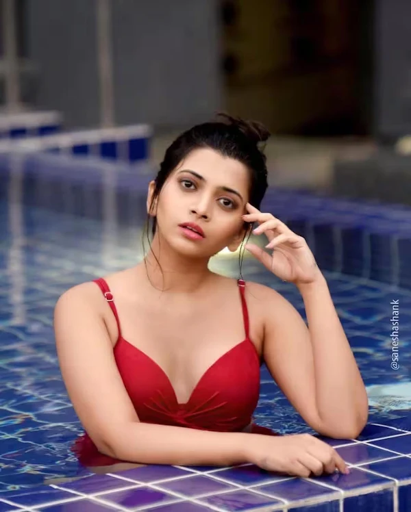 Ruchira Jadhav bikini hot marathi actress sexy body