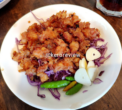 รีวิว ร้านตำต่อ ตำไทยไข่เค็ม ยำหอยนางรม แหนมเอ็นไก่ทอด และกล้วยเชื่อม (CR) Review SomTum Thai Salted Egg, Spicy Osyter Salad, Sour Fried Chicken Tendon & Tumtor Restaurant.