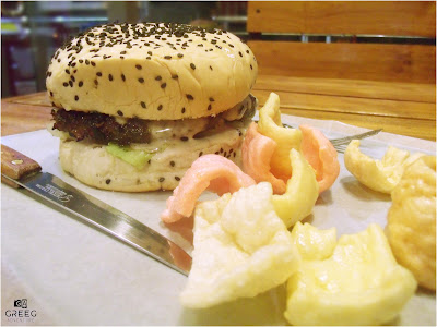 Cheesy Burger