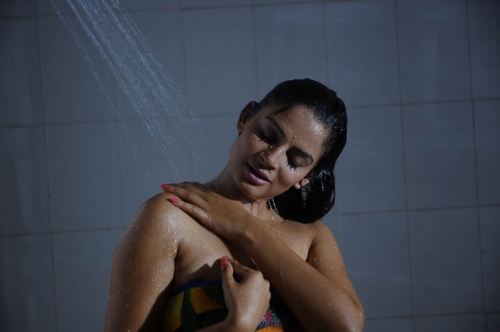 Anuhya Reddy in Towel Spicy Pictures hot images