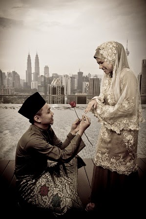 Foto Pre Wedding dengan Konsep Islami