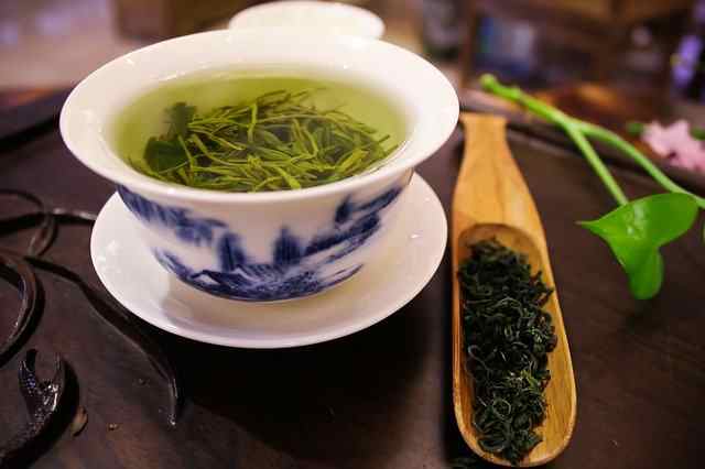 Does green tea reduce belly fat?
