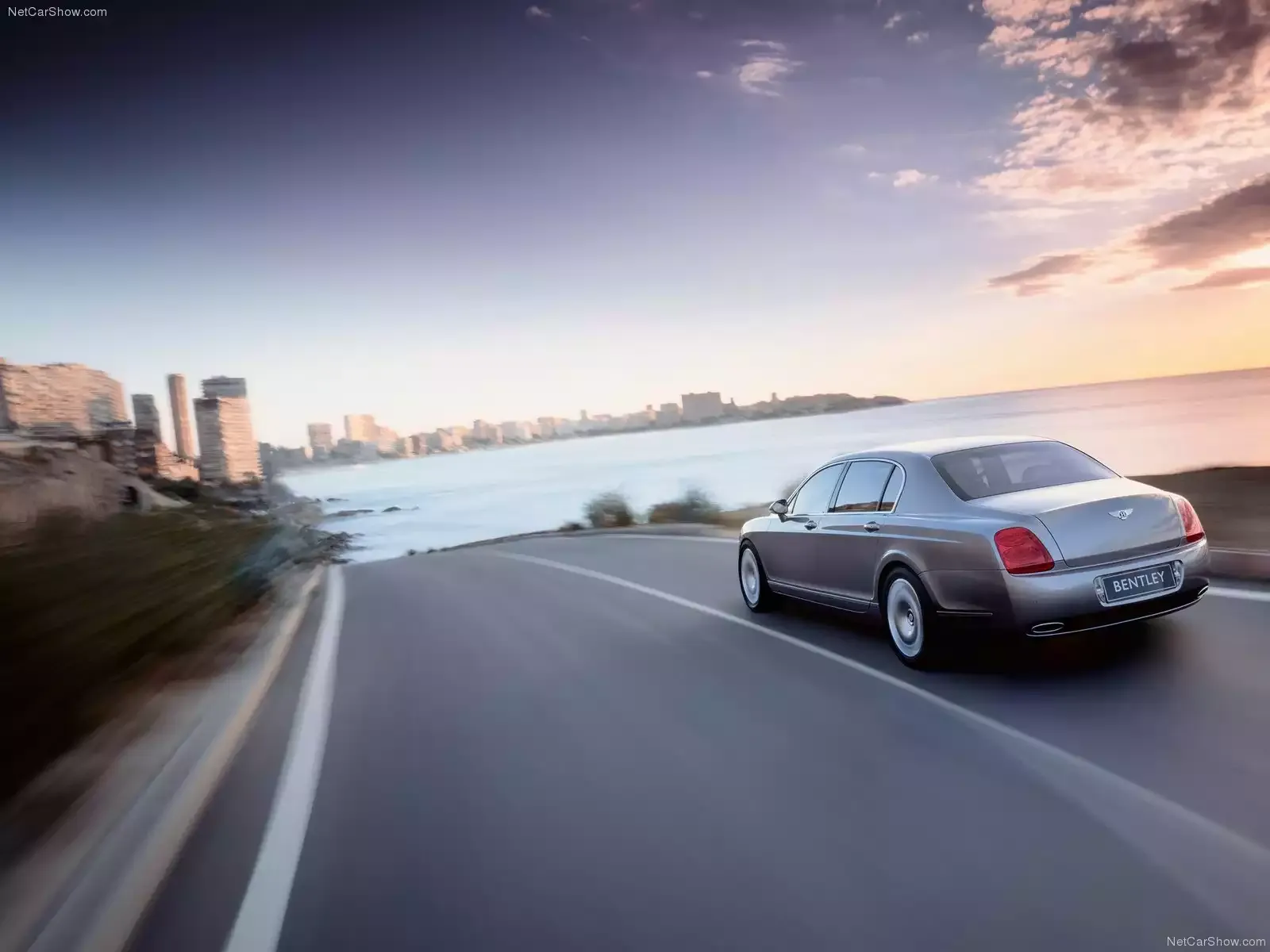 Hình ảnh xe ô tô Bentley Continental Flying Spur 2005 & nội ngoại thất