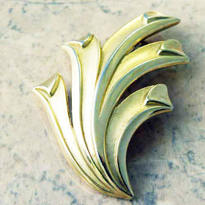 Large gold brooch by Trifari