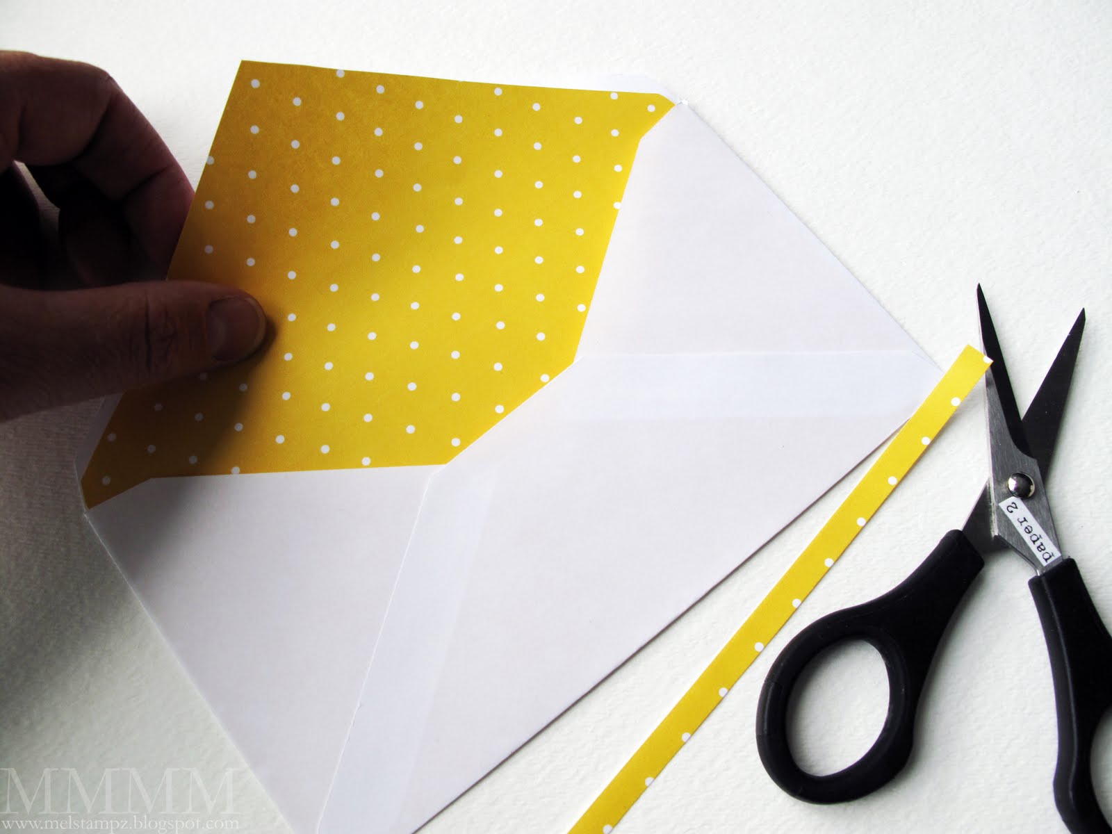 Mel Stampz: Quick tricks for DIY envelope liners