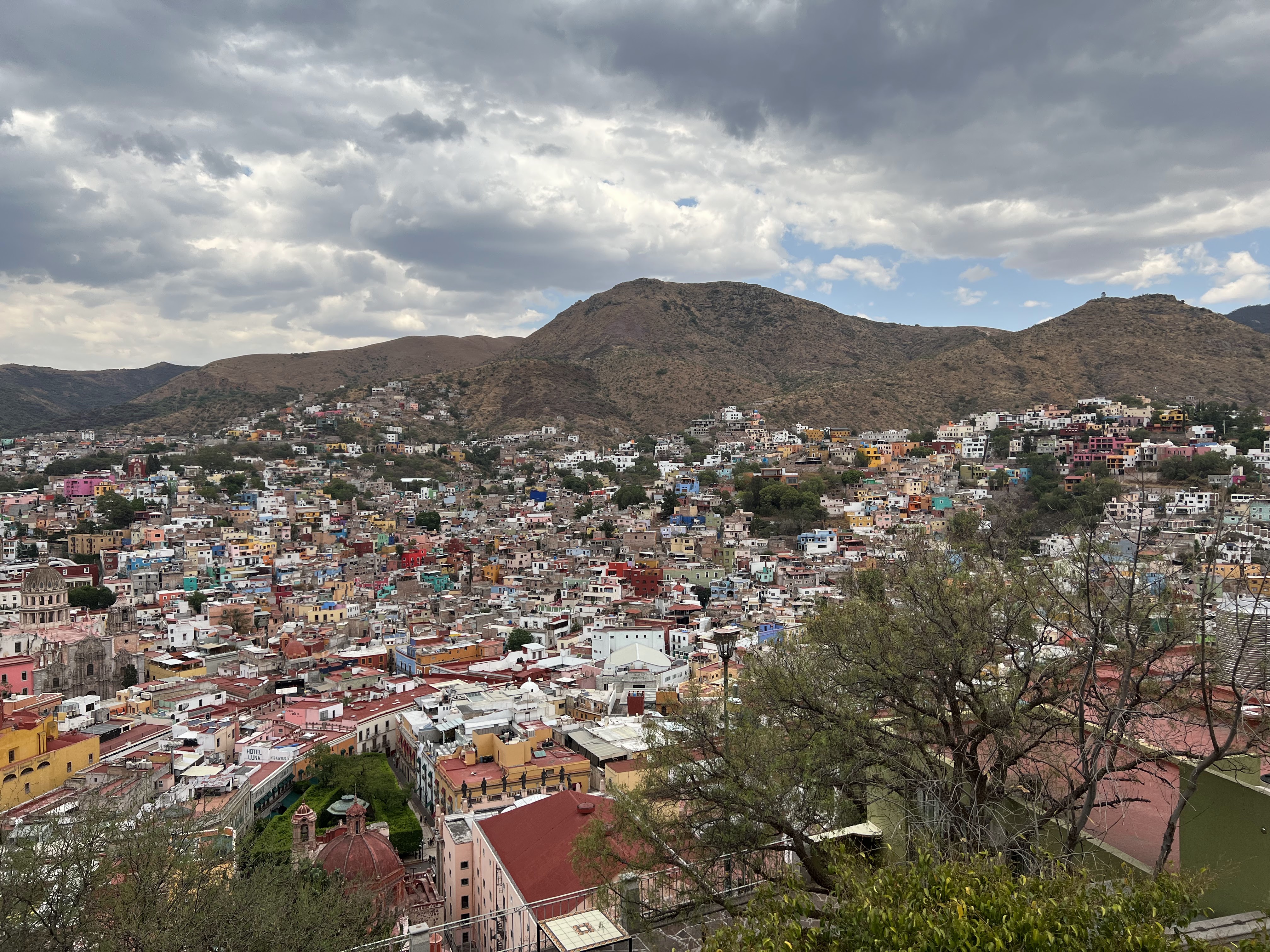 Guanajuato Travel Guide, scenic views, city views, mexico travel guide, mexico