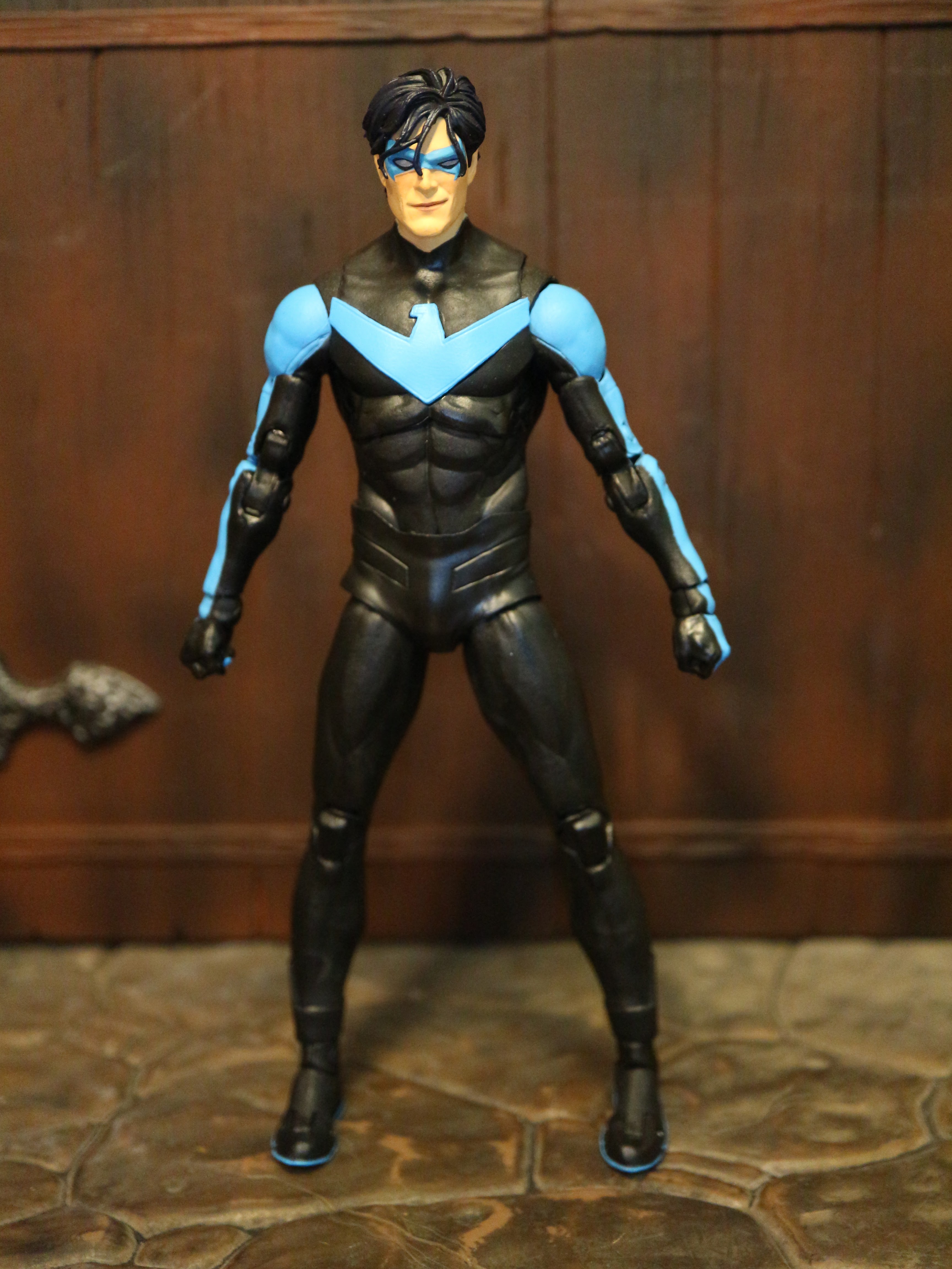 McFarlane Toys DC Multiverse Gotham Knights Nightwing - 7 in Collectible  Figure 