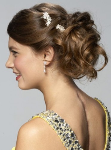 Hairstyles for prom 2013