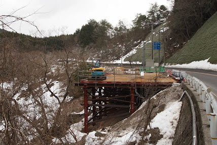 小原川導水路の改修工事