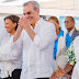 ABINADER INAUGURA CENTRO UASD EN MONTE PLATA; ENTREGA 200 APARTAMENTOS Y ASFALTADO DE CALLES, ACERAS Y CONTENES EN SAN LUIS 