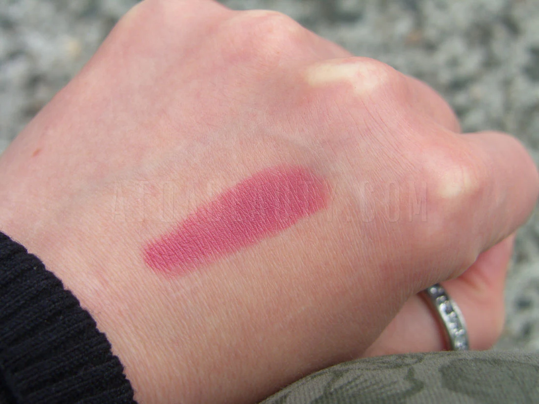 Rimmel Lasting Finish Matte by Kate 104