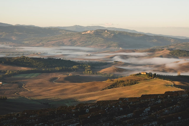 Tuscan sunrise, mist, Pienza, Tuscany