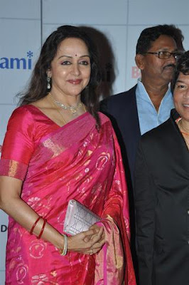 Hema Malini and Amitabh Bachchan at Time Travel award event pictures