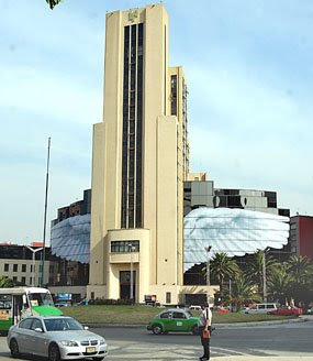 Edificio Lotería Nacional intervenido