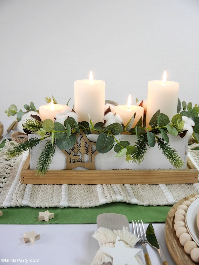 Table de Noël Nature avec Décoration DIY Faciles - décor de table à faire soi-même. Ce décor repensé est rapide, facile et économique!