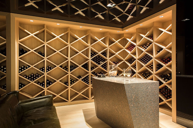 Wooden wine cellar 