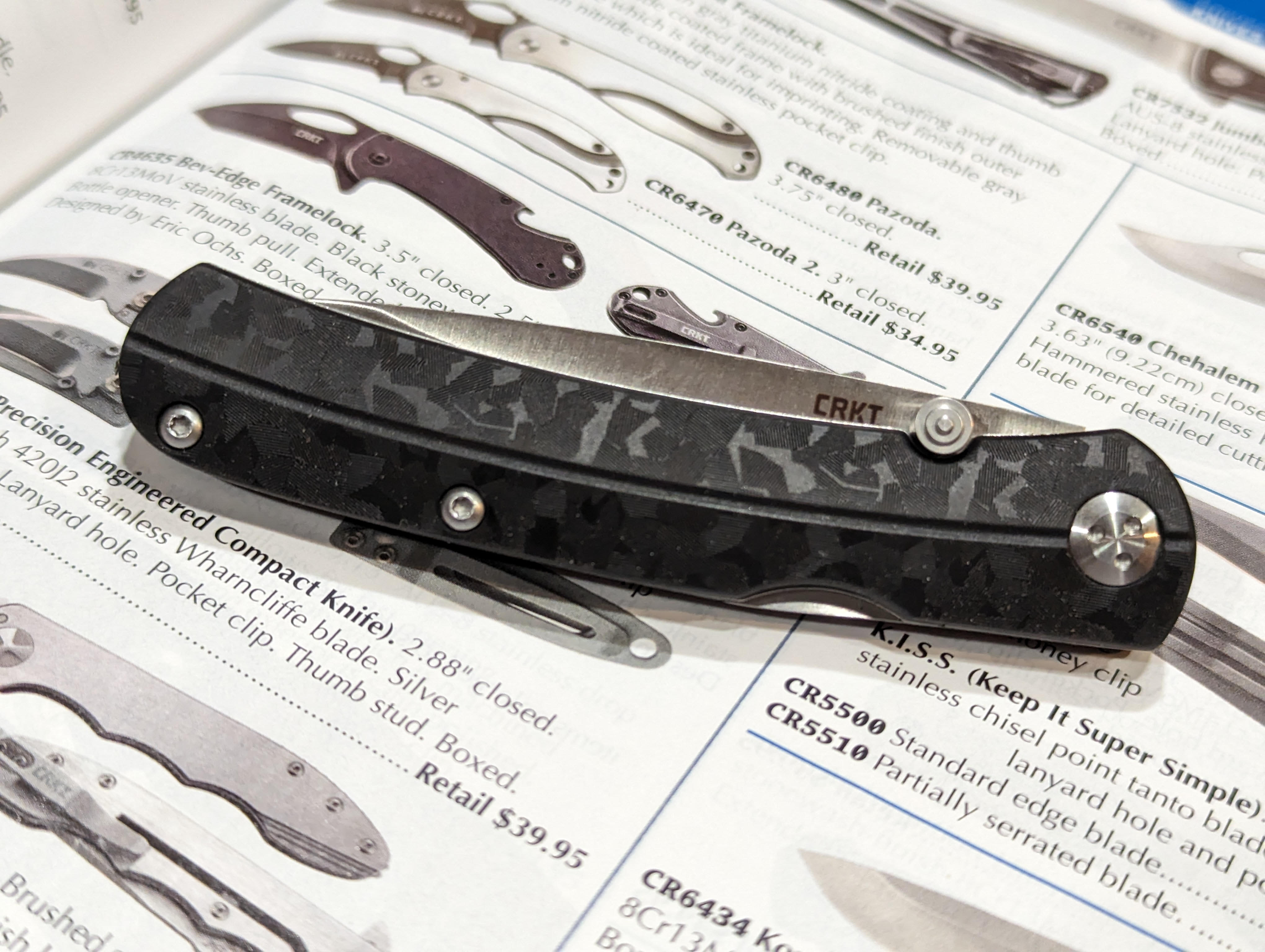  Cool Hand 3.75'' Carbon Fiber Folding Knife, w/ 2.75
