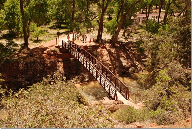 05-03-13 B Trail Emerald Pools Kayenta 129