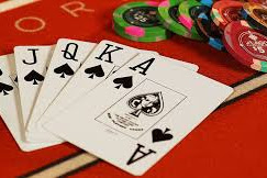 Playing Your Cards Right - A Guide For Texas Hold'em