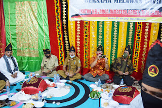 RITUAL ADAT TOLAK BALA BAKAUA - IKSB SANGGAU