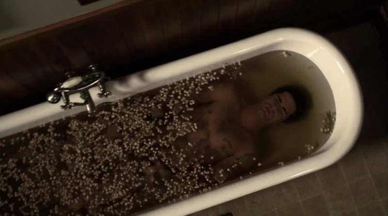 Sam Witwer Shirtless on Being Human s1e07