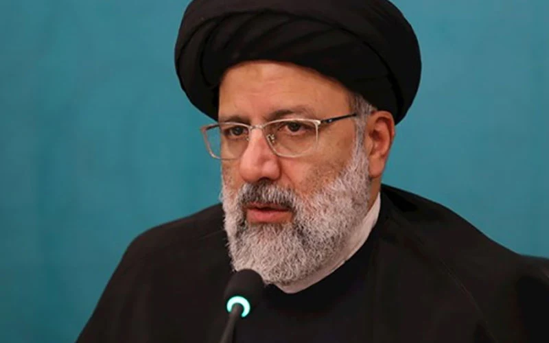 الرئيس الإيراني لا يرى أي عقبة أمام استعادة العلاقات مع مصر