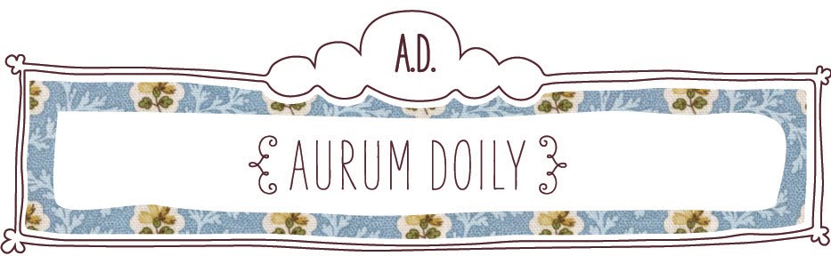 Aurum Doily