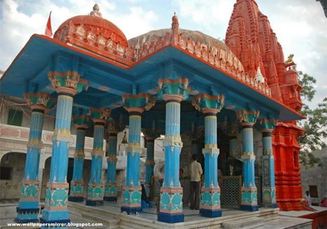 10 famous temples photo collections in india