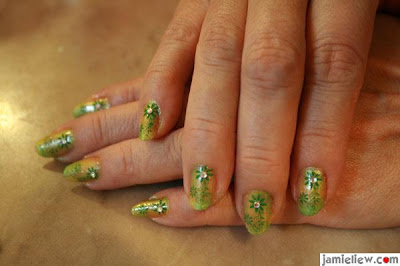 konad nail art