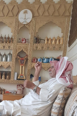 لمحة لحياة رجل على مر السنين ، حج كمادش ومسيرة حياة ، بقلم محمد عواد