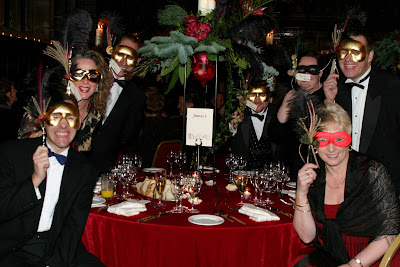 Masquerade Wedding Theme on We Dressed In Expensive Masquerade Ball Masks As Table Favours And