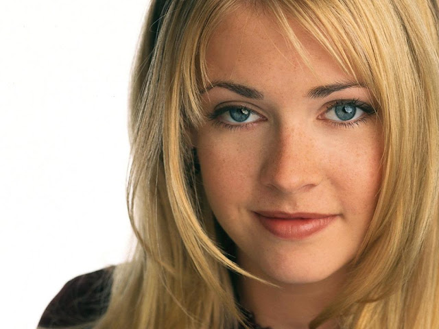 Melissa Joan Hart Wallpapers Free Download