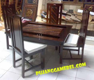 Meja Kursi Makan Minimalis Motif Batik