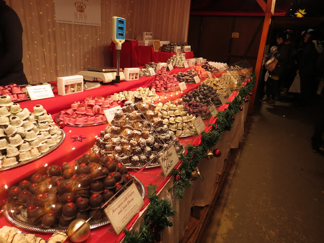 Chrismas market hyde park london sweet