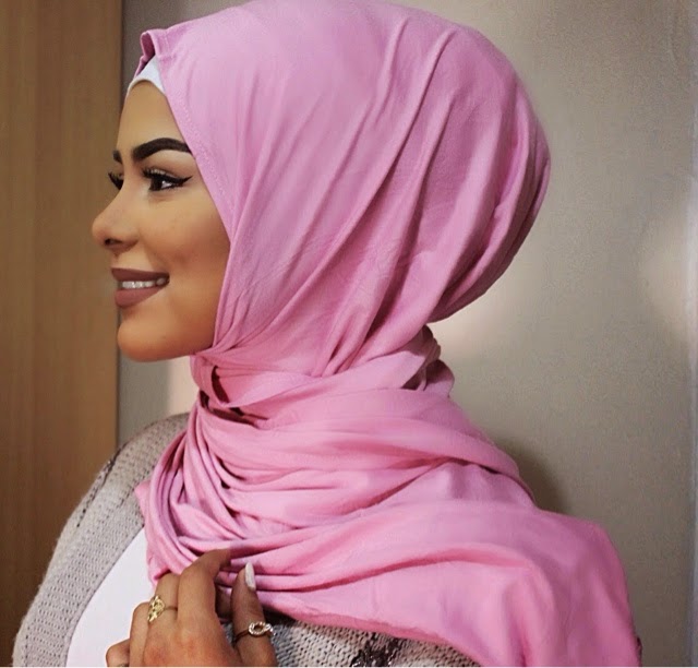 Model Hijab Simpel Trend Terbaru 1