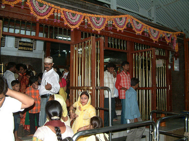 Dwarkamayee Masjid 